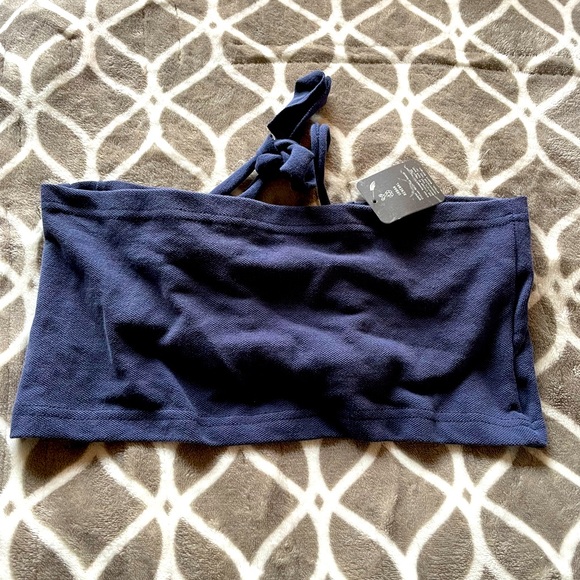 Urban Outfitters Halter Tie Top - Picture 2 of 2